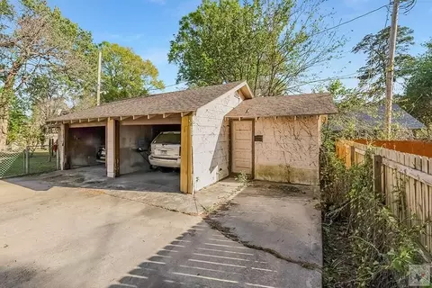 Exterior - 300 E 20th Texarkana Ar 71854, Texarkana, AR 71854 photo 6 of 11