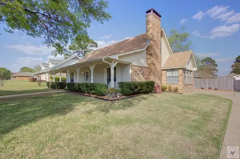 325 Loma Linda Wake Village Tx 75501, Wake Village, TX 75501