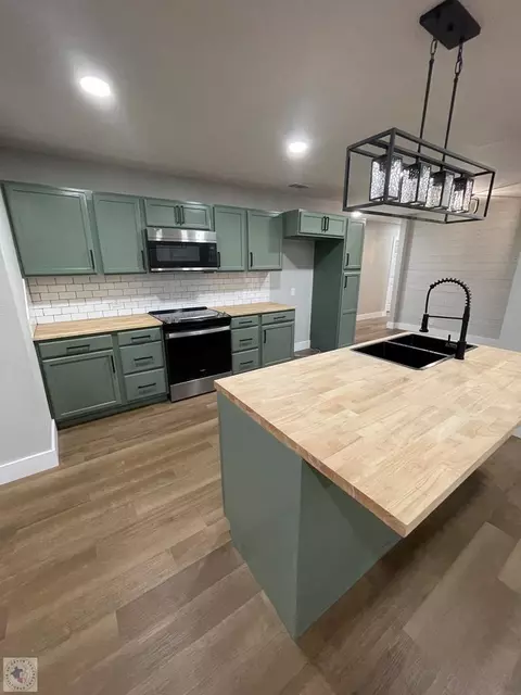 123 Lakeshore Dr Texarkana Tx 75501, Texarkana, TX 75501