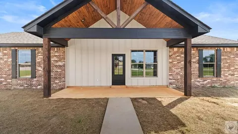 271 Kentucky Cir Hooks Tx 75561, Hooks, TX 75561