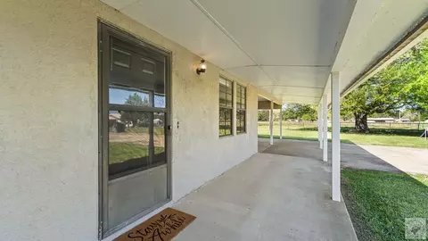 Exterior - 1608 Goodwin Rd Hooks Tx 75561, Hooks, TX 75561 photo 5 of 9