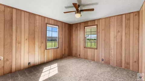 Bedroom - 1608 Goodwin Rd Hooks Tx 75561, Hooks, TX 75561 photo 2 of 3