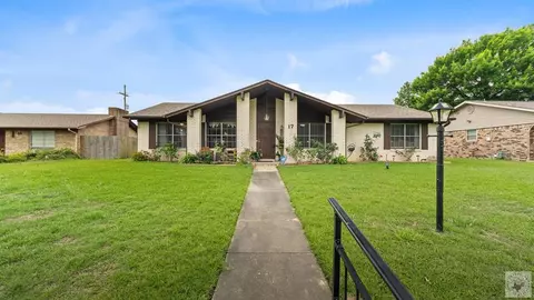 17 W Heatherwood Texarkana Tx 75503, Texarkana, TX 75503