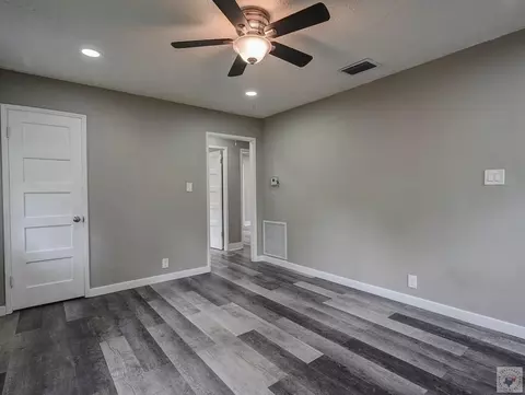 Other - 6 Reed Cir Hooks Tx 75561, Hooks, TX 75561 photo 7 of 9