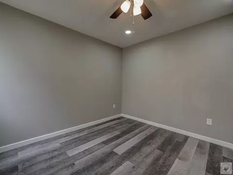 Bedroom - 6 Reed Cir Hooks Tx 75561, Hooks, TX 75561 photo 3 of 3