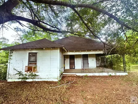 512 N Ellis St New Boston Tx 75570, New Boston, TX 75570