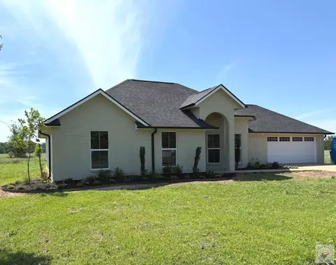 818 S Bowie Street New Boston Tx 75570, New Boston, TX 75570