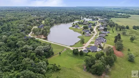 4106 Water Oak Dr Texarkana Ar 71854, Texarkana, AR 71854