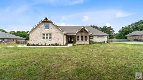 24 Silverhill Texarkana Tx 75503, Texarkana, TX 75503