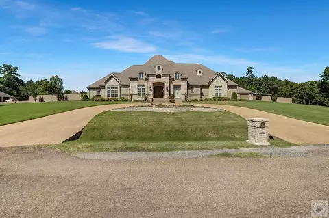 25 Red Bird Circle Texarkana Tx 75501, Texarkana, TX 75501