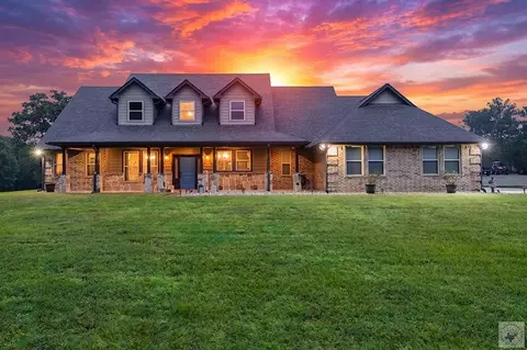 1408 Pine Wilderness Dr Queen City Tx 75675, Queen City, TX 75572