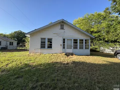 2403 Holmes Rd Marshall Tx 75672, Marshall, TX 75672