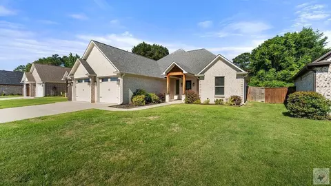 6814 Maple View Lane Texarkana Tx 75503, Texarkana, TX 75503