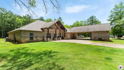 1242 Cr 2108 Hooks Tx 75561, Hooks, TX 75561