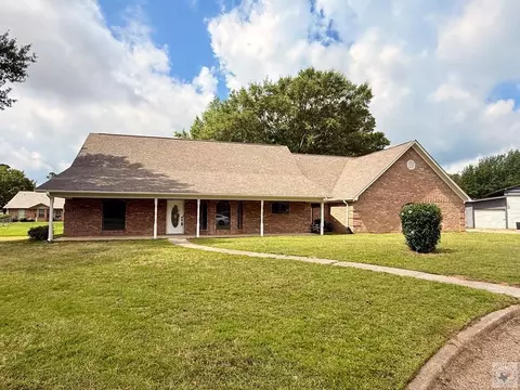300 Whippoorwill Wake Village Tx 75501, Wake Village, TX 75501