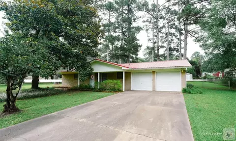 192 Lakeshore Dr Texarkana Tx 75501, Texarkana, TX 75501