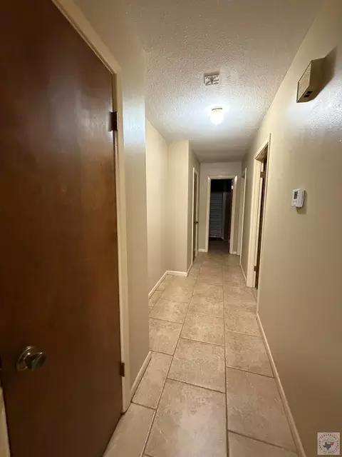 Entry Way - 1121-1123 E 18th Texarkana Ar 71854, Texarkana, AR 71854 photo 1 of 1