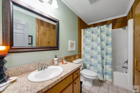 Bath - 4512 Fm 114 Avery Tx 75554, Avery, TX 75554 photo 2 of 2