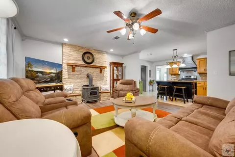 Living - 4512 Fm 114 Avery Tx 75554, Avery, TX 75554 photo 1 of 5