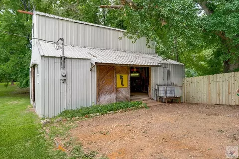 Exterior - 4512 Fm 114 Avery Tx 75554, Avery, TX 75554 photo 4 of 15