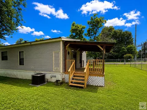 Exterior - 9997 Fm 1398 Hooks Tx 75561, Hooks, TX 75561 photo 4 of 7