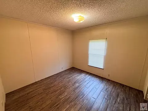 Bedroom - 9997 Fm 1398 Hooks Tx 75561, Hooks, TX 75561 photo 2 of 3