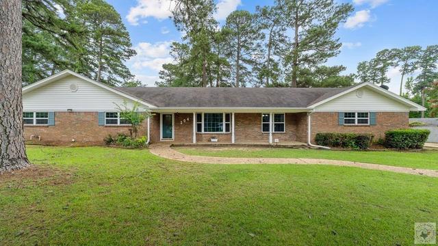 204 Redwater Rd Wake Village Tx 75501, Wake Village, TX 75501