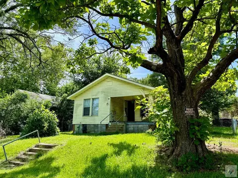 221 Senator Texarkana Ar 71854, Texarkana, AR 71854