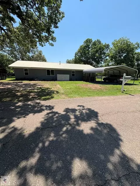 Other - 170 Manning Rd Hooks Tx 75561, Hooks, TX 75561 photo 2 of 7