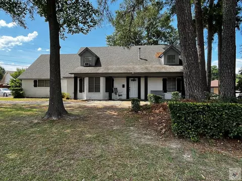 1600 W W 40th St Texarkana Tx 75503, Texarkana, TX 75503