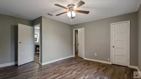 Bedroom - 13 Meade Pl Hooks Tx 75561, Hooks, TX 75561 photo 1 of 6