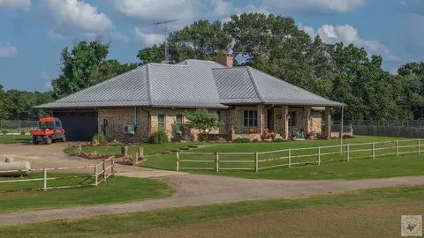 2213 County Road 3140 Cooksville Tx 75558, Cookville, TX 75558
