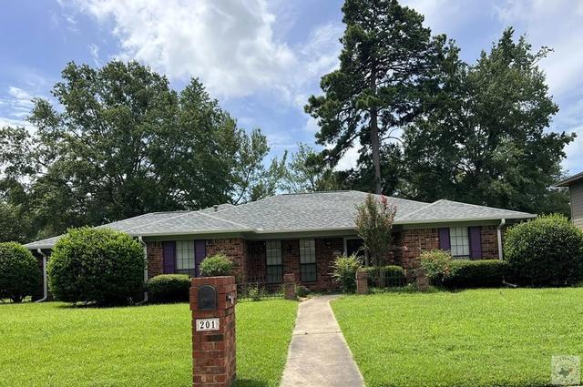 201 Larkspur Ln Wake Village Tx 75501, Wake Village, TX 75501