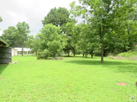 Exterior - 245 E Us Hwy 82 Avery Tx 75554, Avery, TX 75554 photo 8 of 9