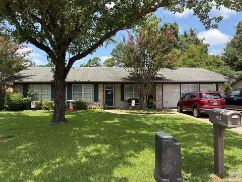 910 Japonica Wake Village Tx 75501, Wake Village, TX 75501