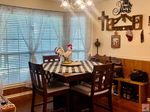 Dining - 109 Lr 709 Ashdown Ar 71822, Ashdown, AR 71822 photo 1 of 3