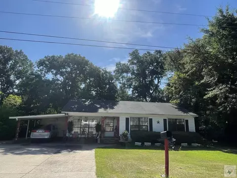104 Redbud St Texarkana Tx 75503, Texarkana, TX 75503