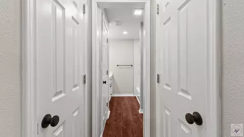 Entry Way - 101 Roosevelt Hooks Tx 75561, Hooks, TX 75561 photo 6 of 6