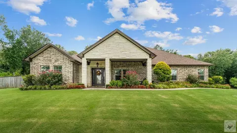 8221 Claire Texarkana Tx 75503, Texarkana, TX 75503