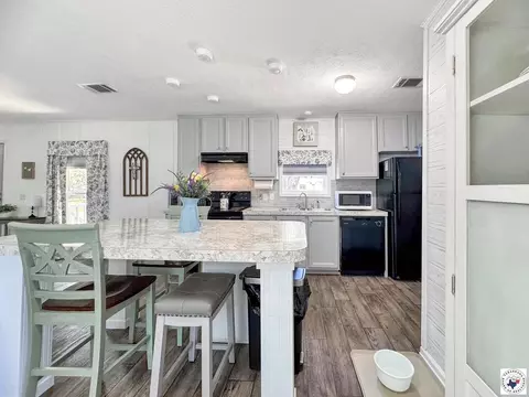 Kitchen - 116 E Ave G Hooks Tx 75561, Hooks, TX 75561 photo 2 of 2