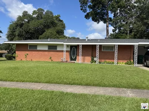 3301 Robinhood Lane Texarkana Tx 75501, Texarkana, TX 75501