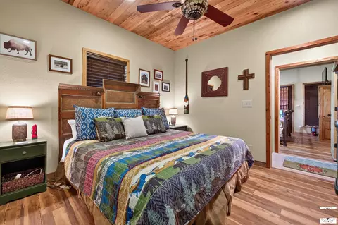 Bedroom - 1060 Vaughn Rd Glenwood Ar 71943, Glenwood, AR 71943 photo 4 of 12