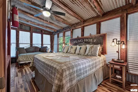 Bedroom - 1060 Vaughn Rd Glenwood Ar 71943, Glenwood, AR 71943 photo 8 of 12
