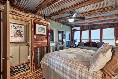 Bedroom - 1060 Vaughn Rd Glenwood Ar 71943, Glenwood, AR 71943 photo 9 of 12