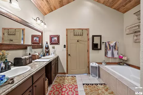 Bath - 1060 Vaughn Rd Glenwood Ar 71943, Glenwood, AR 71943 photo 3 of 8