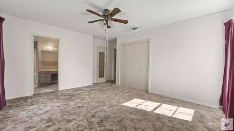 Bedroom - 14 Regency Texarkana Ar 71854, Texarkana, AR 71854 photo 2 of 5