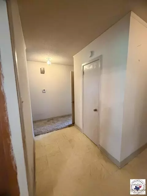 Entry Way - 14 Regency Texarkana Ar 71854, Texarkana, AR 71854 photo 2 of 2