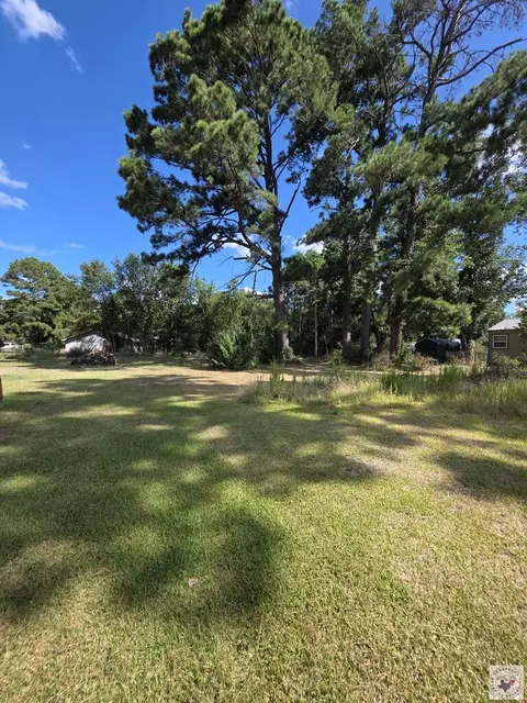1115 E Front Dekalb Tx 75559, Dekalb, TX 75559 photo 3