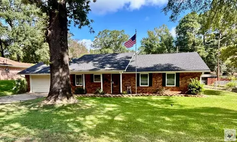 303 Pin Oak Atlanta Tx 75551, Atlanta, TX 75551