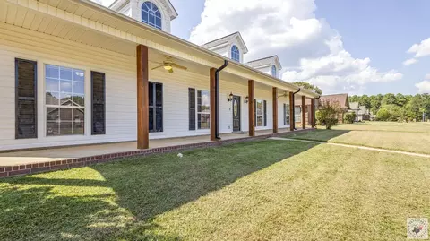 Exterior - 5909 Cathedral Dr Texarkana Ar 71854, Texarkana, AR 71854 photo 2 of 3